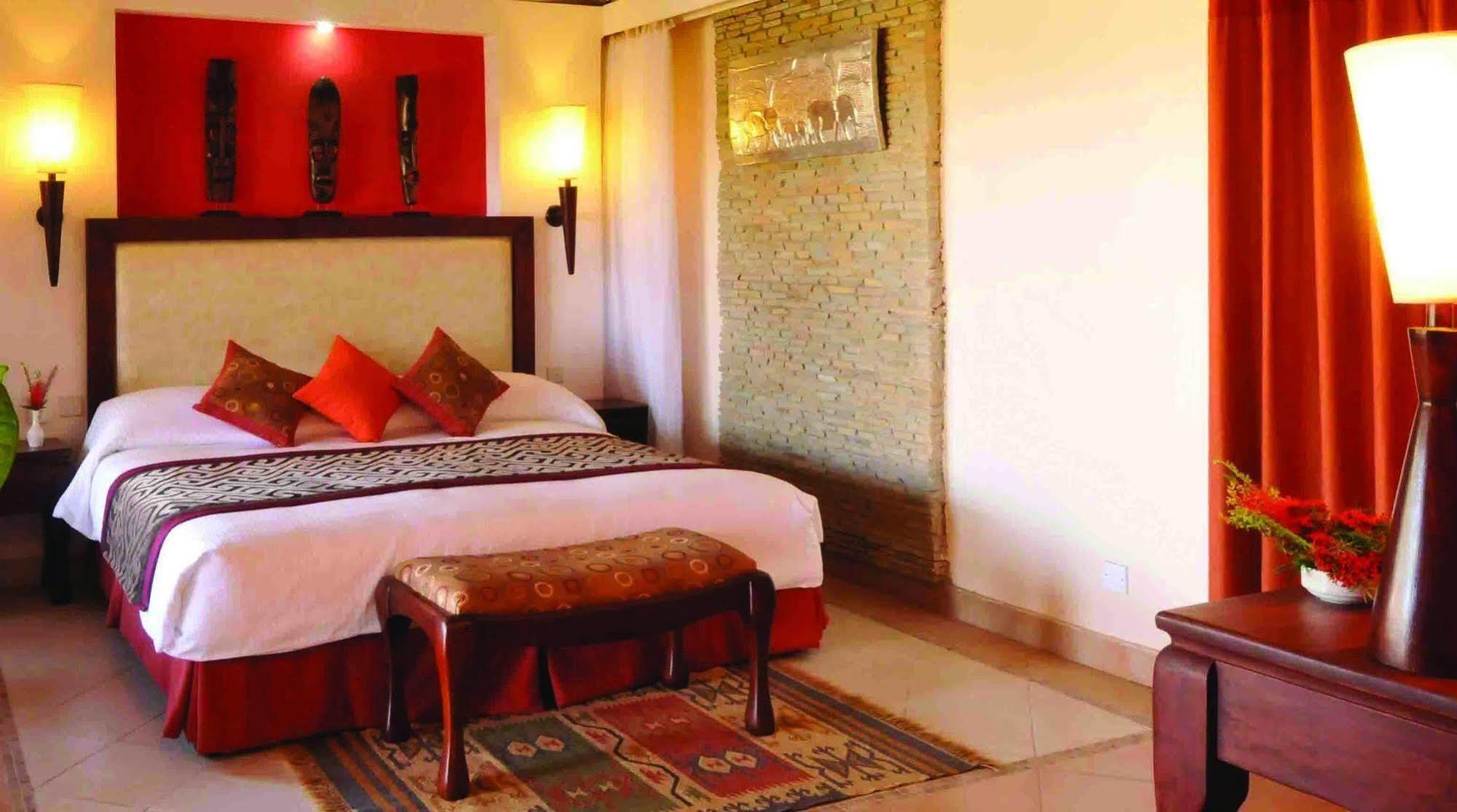 Ol Tukai Lodge Amboseli Exterior photo