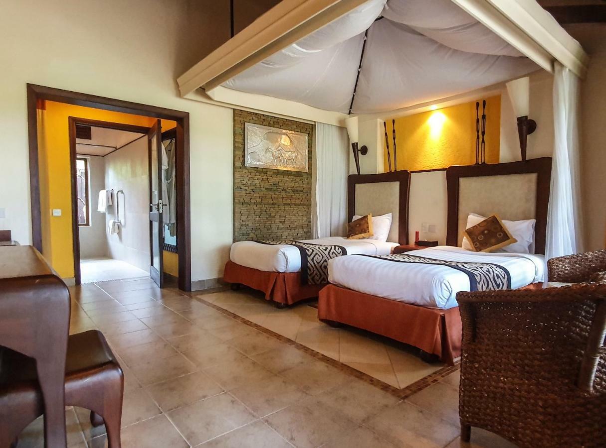 Ol Tukai Lodge Amboseli Exterior photo